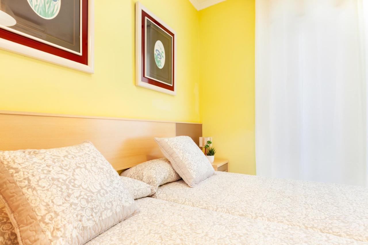 Apartamento Click&Flat Fira Gran Via L'Hospitalet de Llobregat Exterior foto
