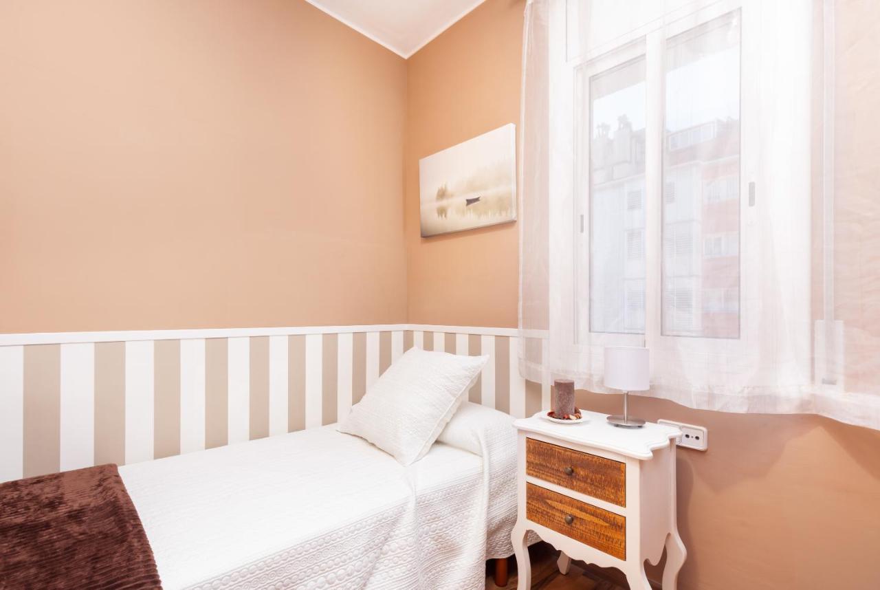 Apartamento Click&Flat Fira Gran Via L'Hospitalet de Llobregat Exterior foto